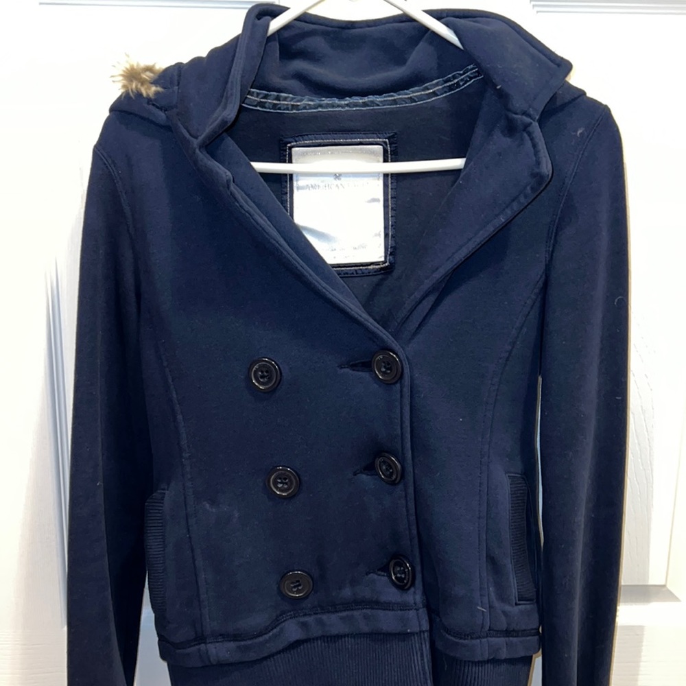 American Eagle S fleece button up